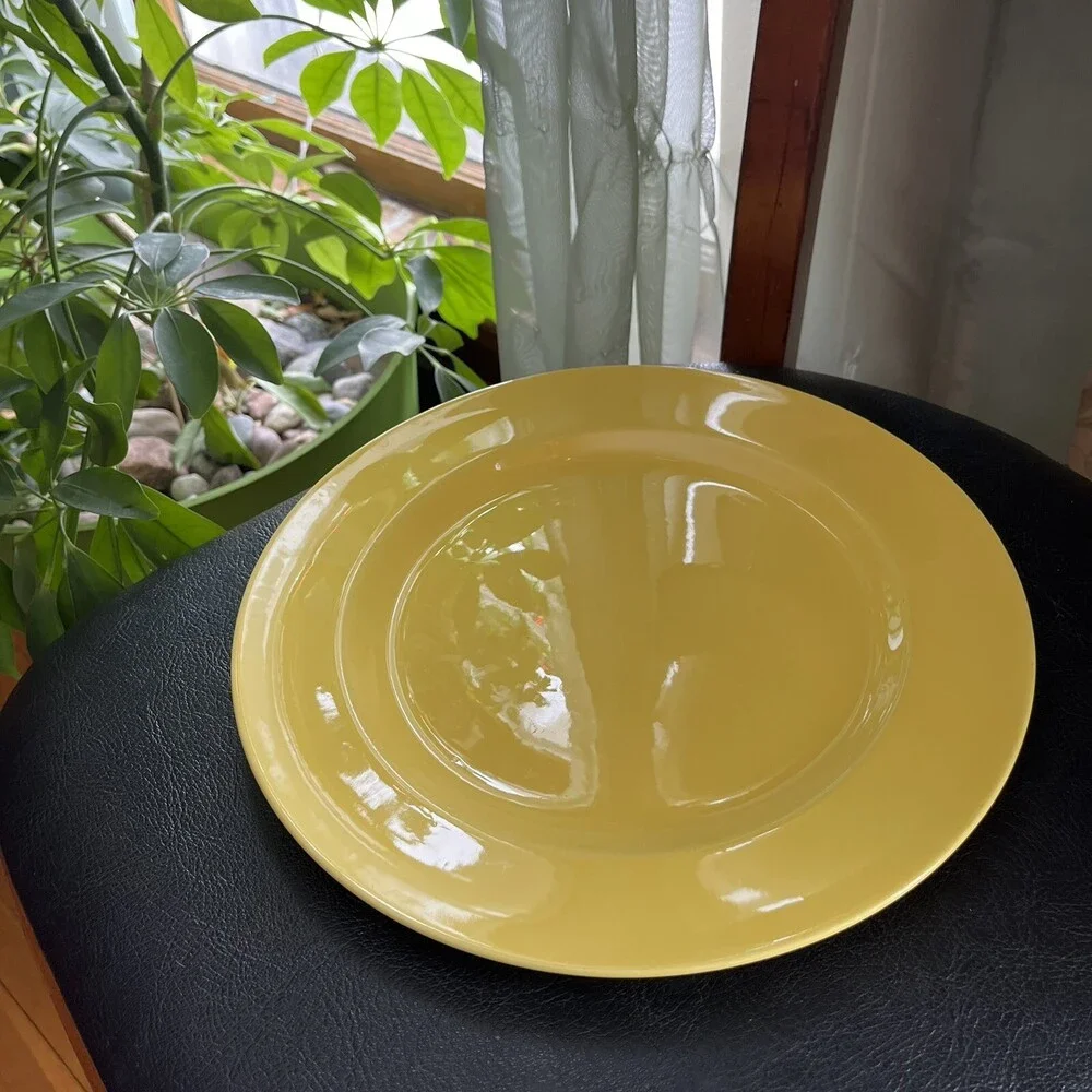 VTG Franciscan Pottery El Patio 10.5” Dinner Plate Pale Matte Pastel Yellow